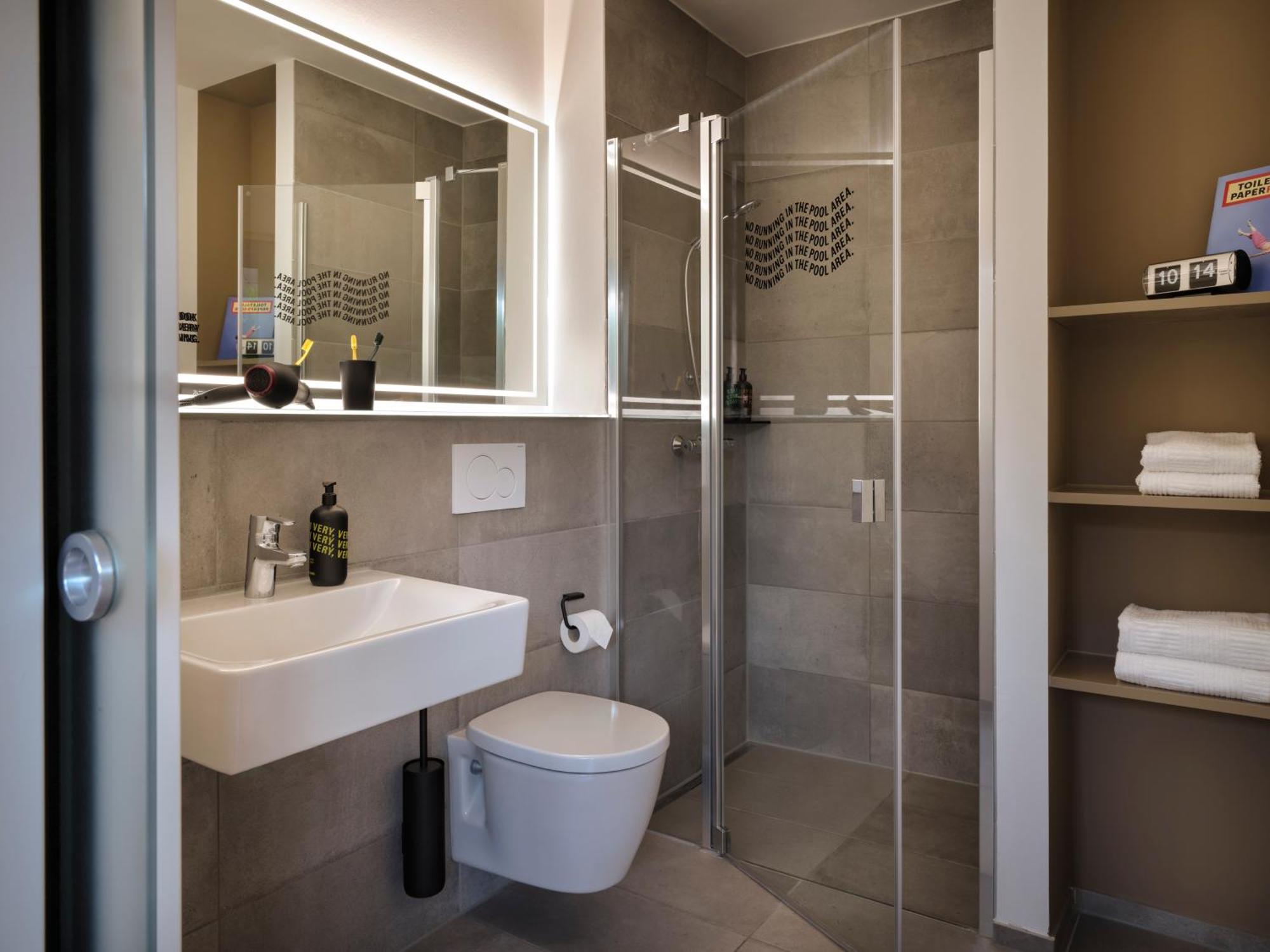 Stayery Cologne Suelz Exteriér fotografie